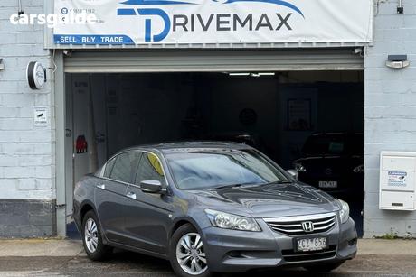 Grey 2012 Honda Accord Sedan Vti