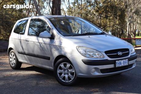 Silver 2011 Hyundai Getz Hatchback S