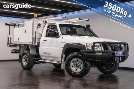White 2015 Nissan Patrol Leaf Cab Chassis Dx (4X4)