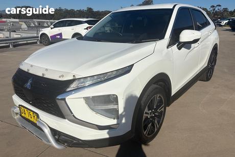 White 2021 Mitsubishi Eclipse Cross Wagon Es (2Wd)