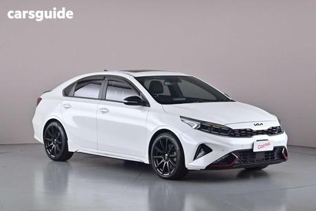 White 2022 Kia Cerato Sedan Gt