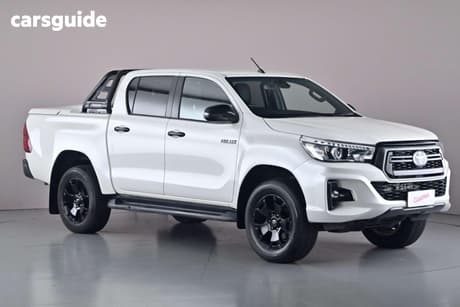 White 2020 Toyota Hilux Double Cab Pick Up Rogue (4X4)