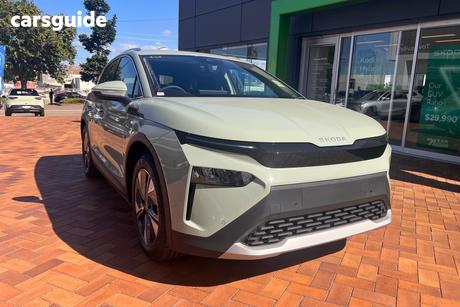 Green 2026 Skoda Elroq SUV 85 SELECT R