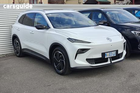 White 2026 MG MGS5 EV Wagon Essence 62