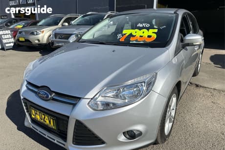 Silver 2013 Ford Focus Hatchback Trend