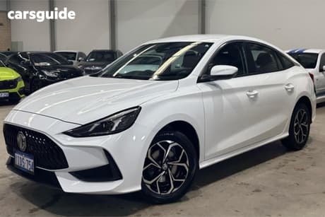 White 2024 MG MG5 Sedan VIBE