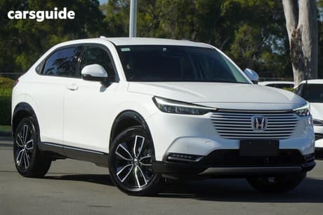 White 2024 Honda HR-V Wagon E:Hev L