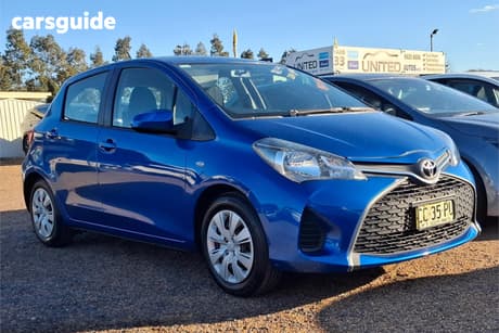Blue 2014 Toyota Yaris Hatchback Ascent