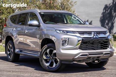 Silver 2024 Mitsubishi Pajero Sport Wagon Gsr (4Wd) 7 Seat