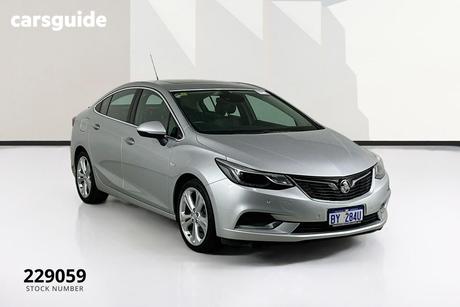 Silver 2018 Holden Astra Sedan Ltz