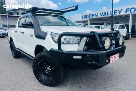 White 2021 Toyota Hilux Double Cab Pick Up Sr (4X4)