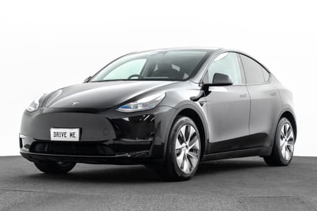 Black 2023 Tesla Model Y Wagon Long Range