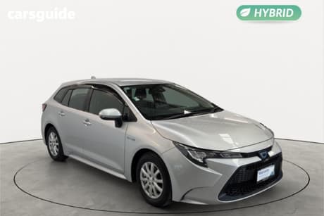 Silver 2019 Toyota Corolla SUV HYBRID G-X 4WD