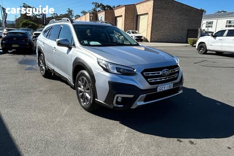 Silver 2024 Subaru Outback Wagon Awd