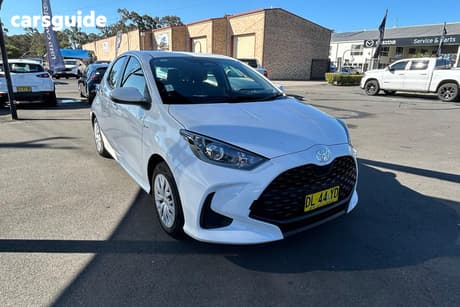 White 2024 Toyota Yaris Hatchback Ascent Sport Hybrid