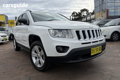 White 2013 Jeep Compass Wagon Sport (4X4)