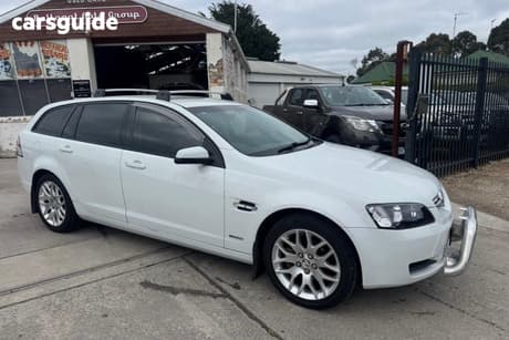 White 2010 Holden Commodore Sportswagon International