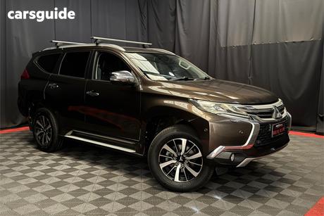 Bronze 2017 Mitsubishi Pajero Sport Wagon Exceed (4X4) 7 Seat
