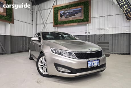 Silver 2012 Kia Optima Sedan Si