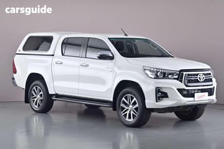 White 2019 Toyota Hilux Double Cab Pick Up Sr5 (4X4)