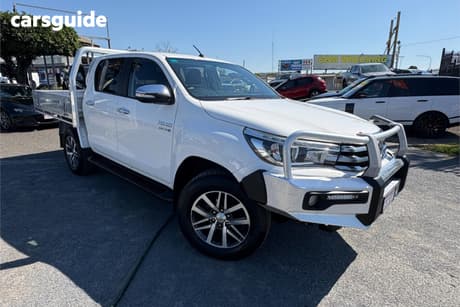 White 2016 Toyota Hilux Dual Cab Utility Sr5 (4X4)