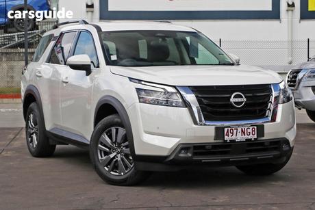White 2024 Nissan Pathfinder Wagon St-L (4Wd)