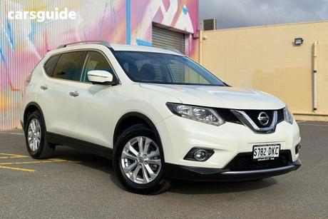 White 2014 Nissan X-Trail Wagon St-L (4X4)