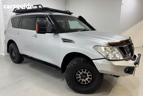 Silver 2013 Nissan Patrol Wagon St-L (4X4)