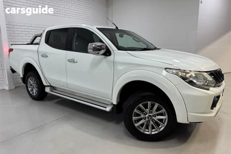 White 2017 Mitsubishi Triton Dual Cab Utility Gls (4X4)