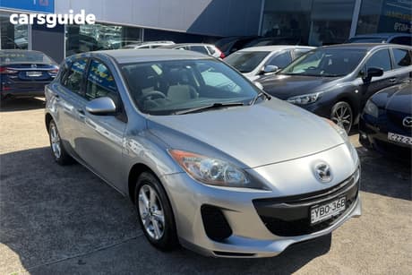 Silver 2013 Mazda 3 Hatchback Neo