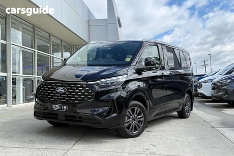 Black 2025 Ford Tourneo Custom Wagon Titanium X (Swb)