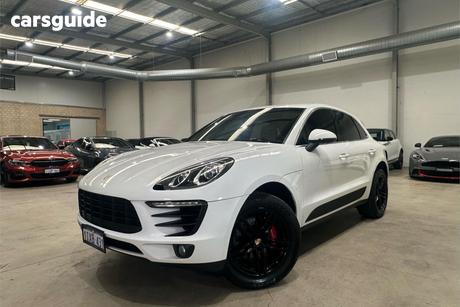 White 2015 Porsche Macan Wagon S