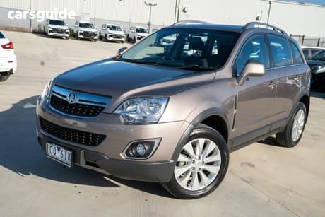 Beige 2014 Holden Captiva Wagon 5 Lt (Fwd)