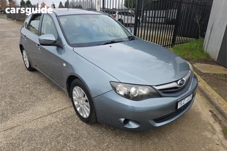 Green 2011 Subaru Impreza Hatchback R (Awd)