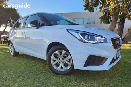 White 2024 MG MG3 Hatchback Core