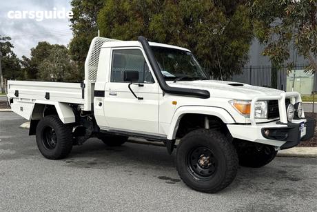 White 2010 Toyota Landcruiser Cab Chassis Workmate (4X4)