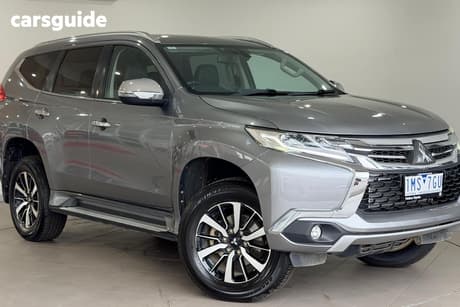 Silver 2017 Mitsubishi Pajero Sport Wagon Gls (4X4) 7 Seat