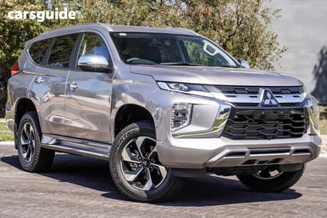 Silver 2024 Mitsubishi Pajero Sport Wagon Gsr (4Wd) 7 Seat
