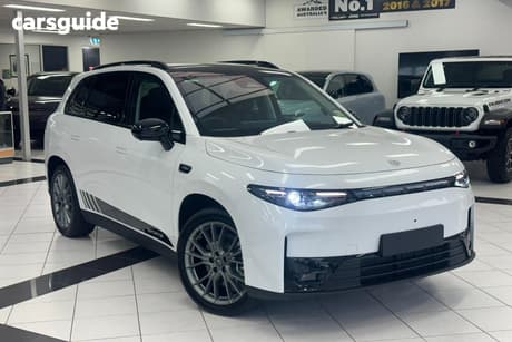 White 2026 Leapmotor C10 SUV SPORTS+ 4WD