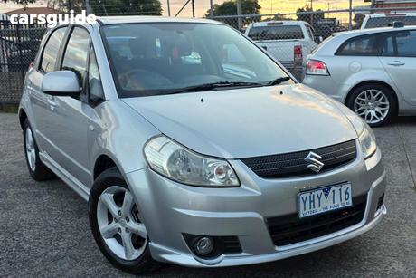 Silver 2007 Suzuki SX4 Hatchback