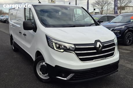 White 2023 Renault Trafic Van L2 Lwb Premium