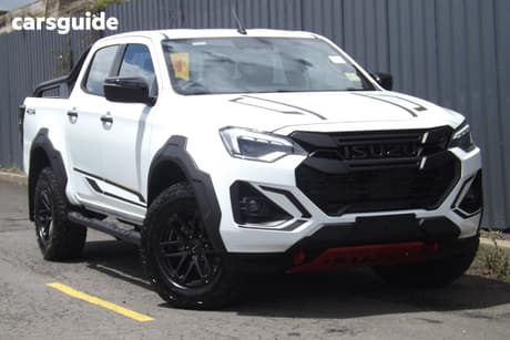 White 2025 Isuzu D-MAX Crew Cab Utility Blade (4X4)