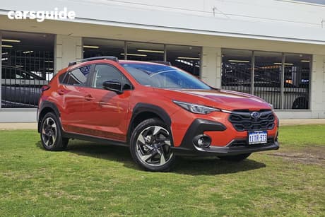 Orange 2025 Subaru Crosstrek Wagon Awd 2.0R