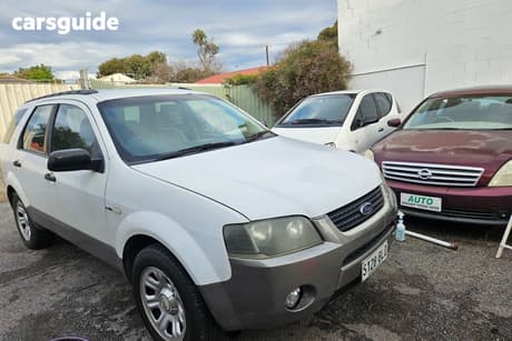 White 2004 Ford Territory Wagon Tx (4X4)