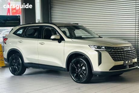 Gold 2025 GWM Haval H6 Wagon Lux