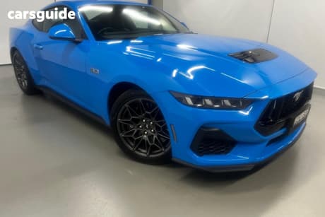 Blue 2025 Ford Mustang Fastback Gt 5.0 V8