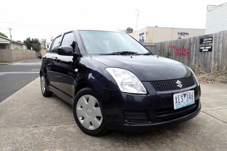 Black 2009 Suzuki Swift Hatchback