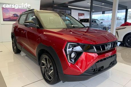 Black 2025 Mahindra Xuv 3Xo Wagon Ax7L