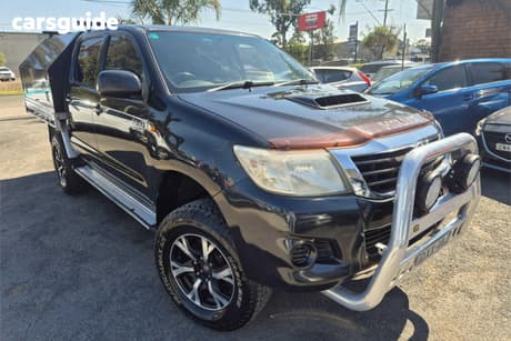 Black 2013 Toyota Hilux Dual Cab Pick-up Sr (4X4)