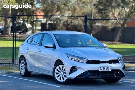 Silver 2024 Kia Cerato Sedan S